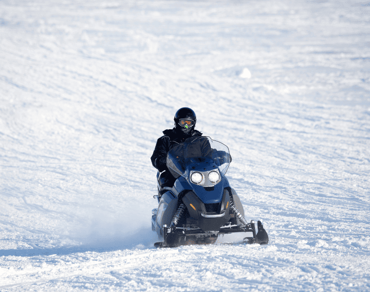 北極圈嗨翻天！雪地活動懶人包 哈士奇、破冰船、雪地摩托一次體驗超難忘！